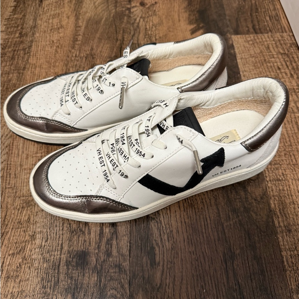 Women’s Vintage Havana White and Black Sneakers